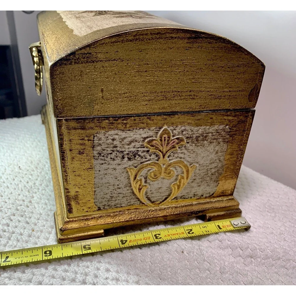 Gold Painted red velvet lined Fancy Jewelry / Music Box